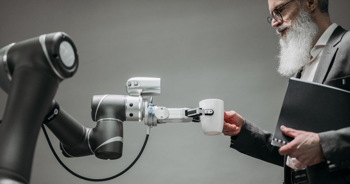 AI doctor vs DRAI (2026): Accuracy, Privacy, Price Compared
