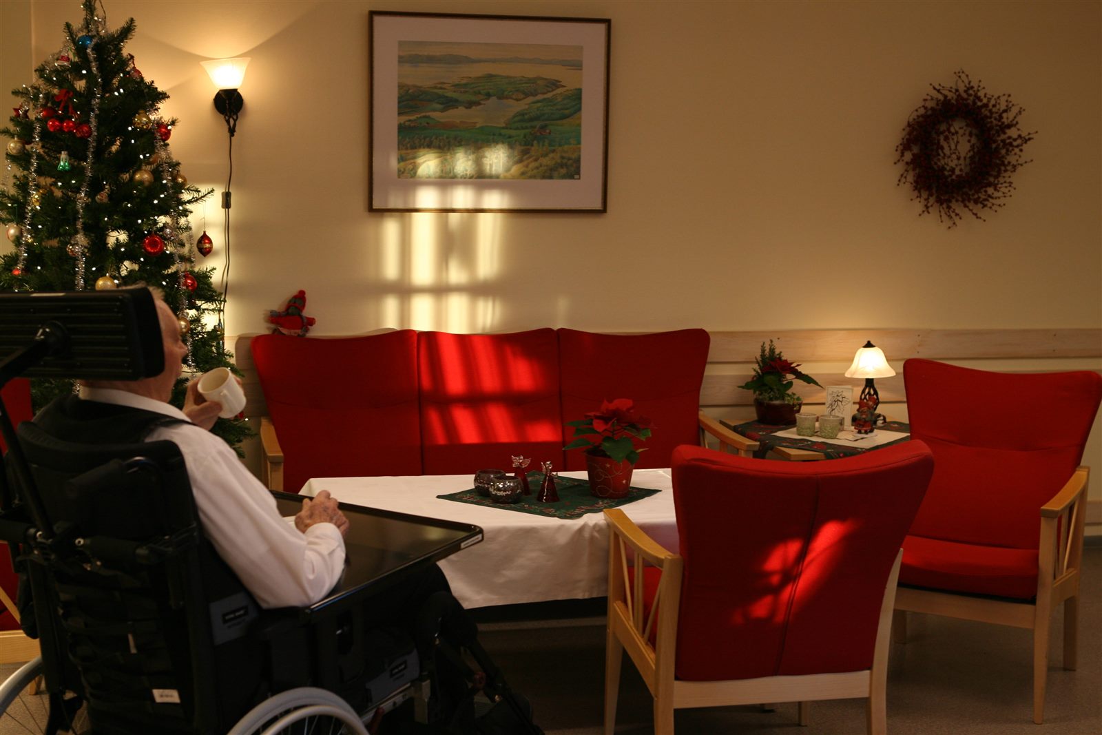Long-Distance Caregiving: How to Help Aging Parents From Another City