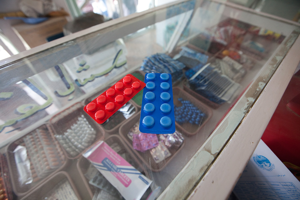 How to Ask AI About Medication Interactions Without Making a Mistake